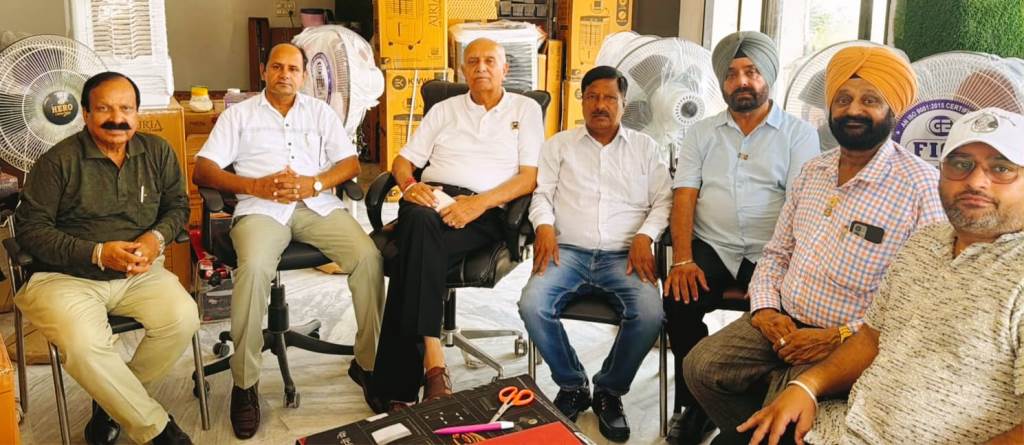 Lions Club Hoshiarpur Pearl Deliberates on Water Conservation Pledges to Save Every Drop